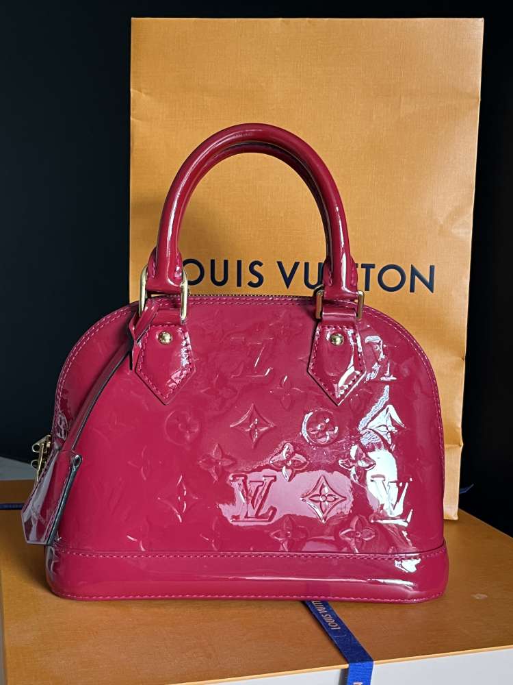Louis Vuitton Alma