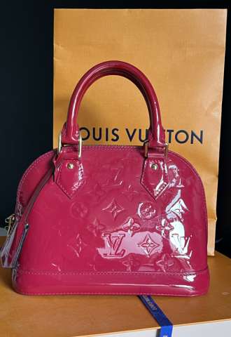 https://www.vipluxury.sk/Louis Vuitton Alma