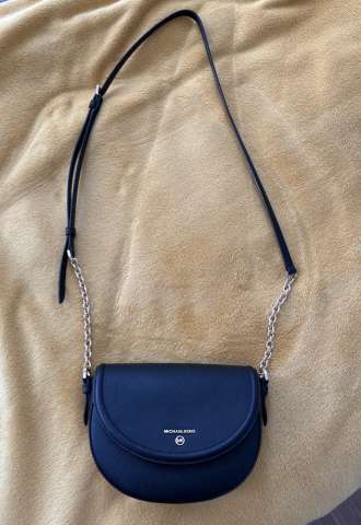 https://www.vipluxury.sk/Kabelka Michael Kors