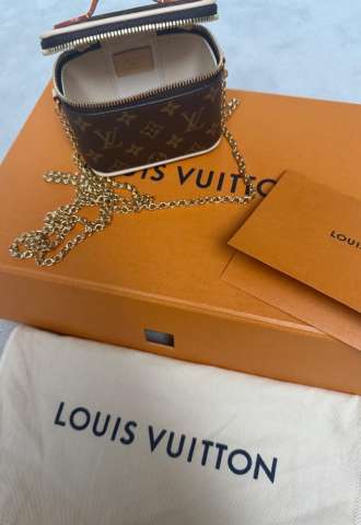 https://www.vipluxury.sk/Louis vuitton micro vanity case nová kabelka