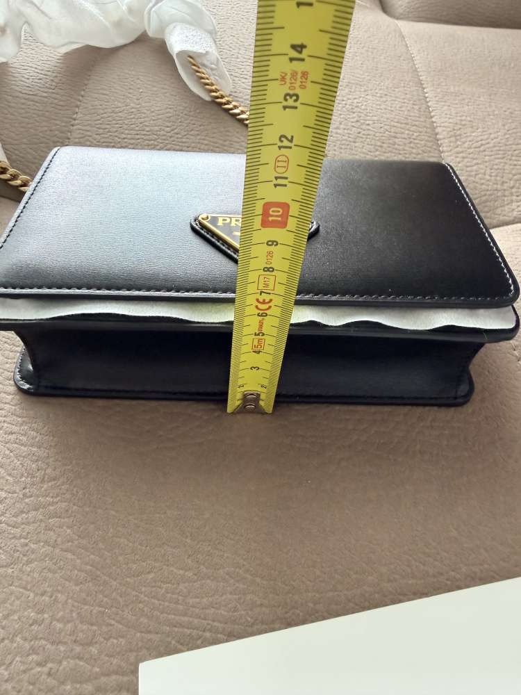 Prada Pattina