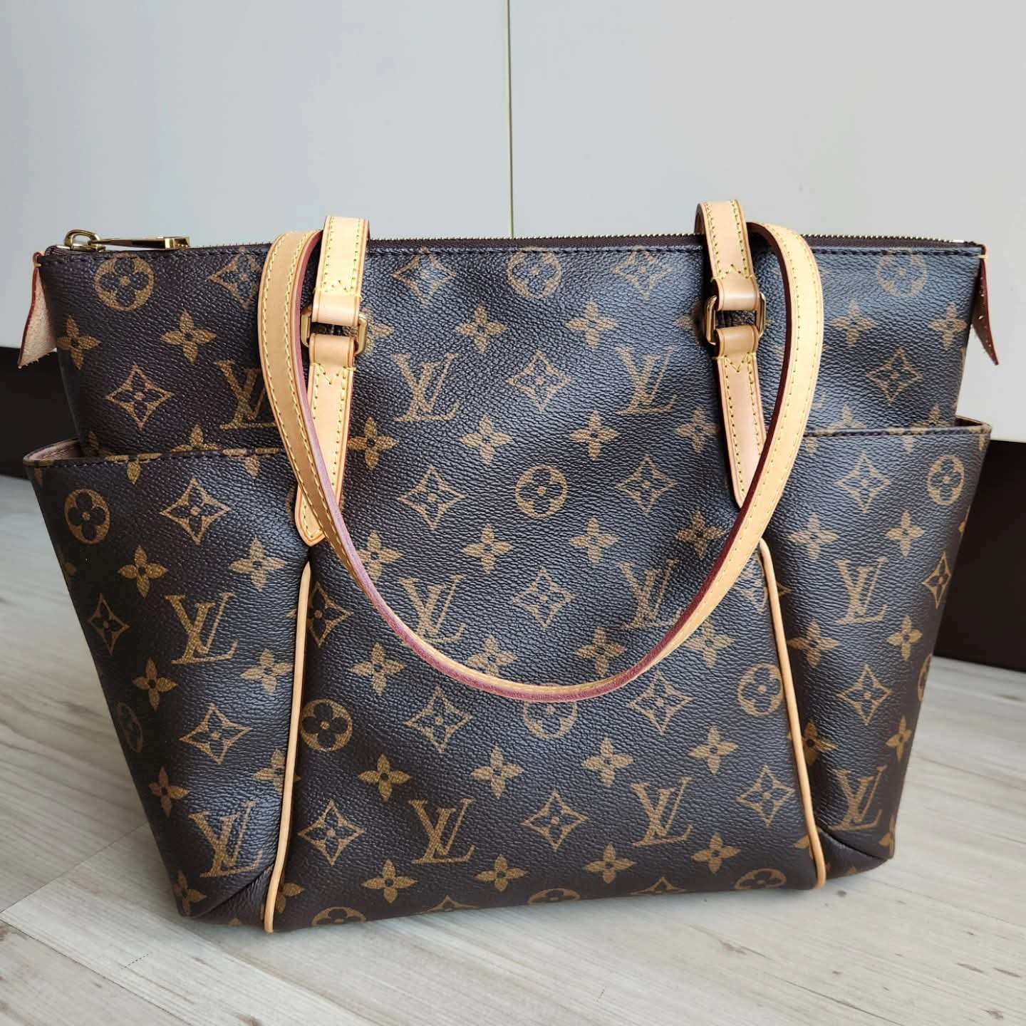 Louis Vuitton Totally PM