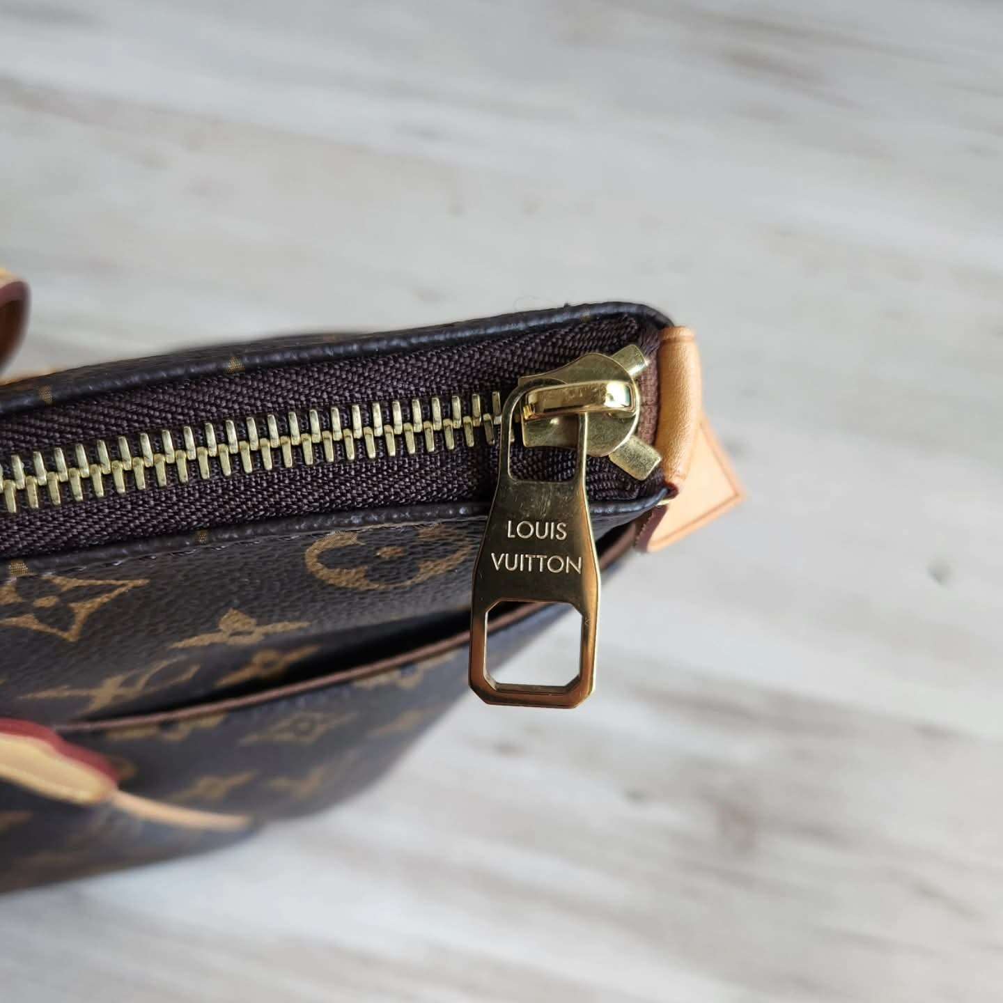 Louis Vuitton Totally PM