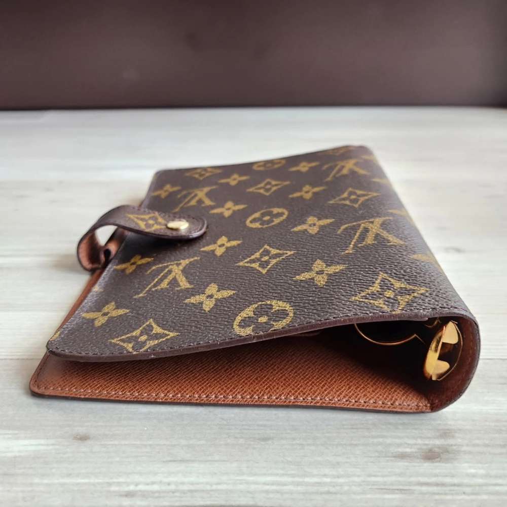 Louis Vuitton Agenda MM