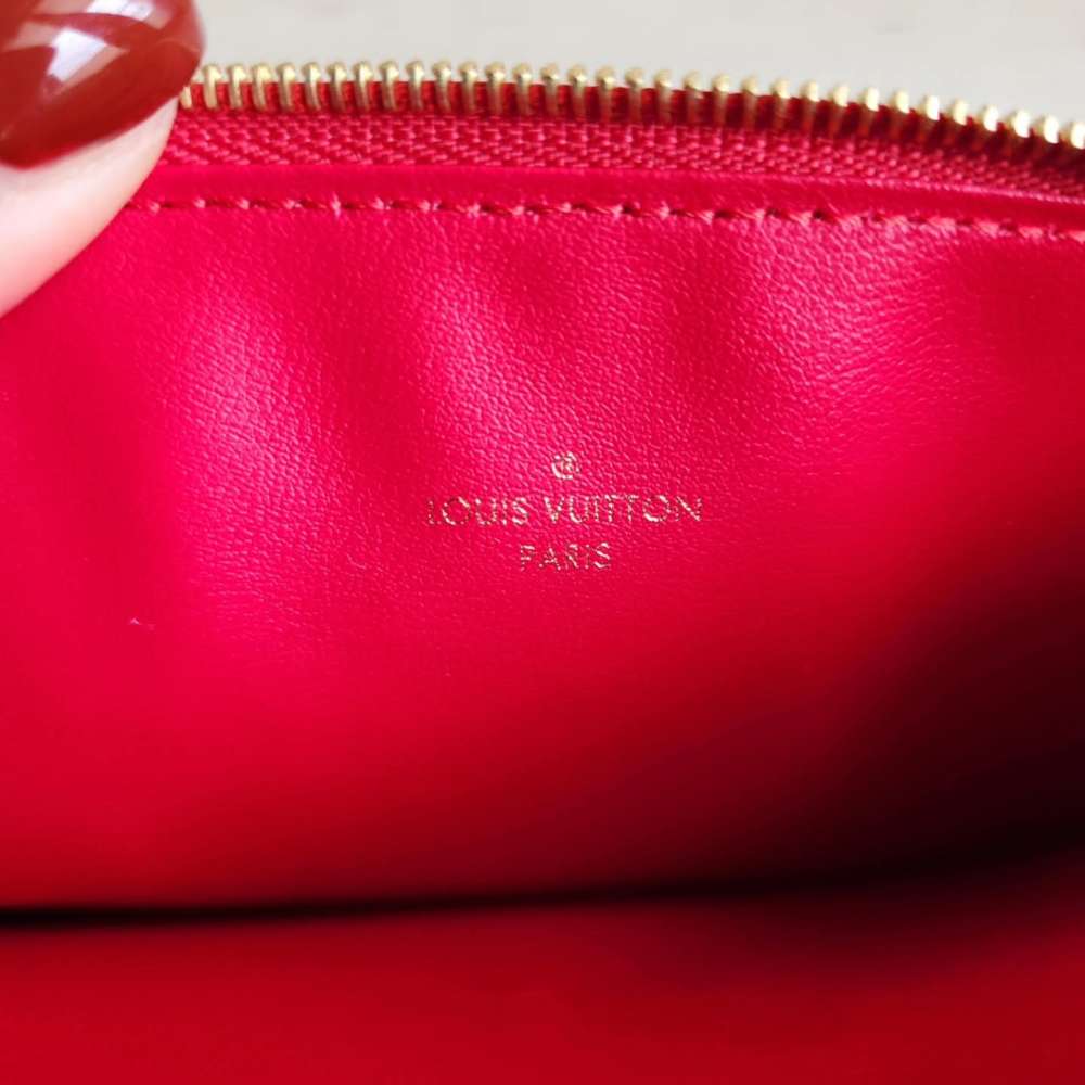 Louis Vuitton Set
