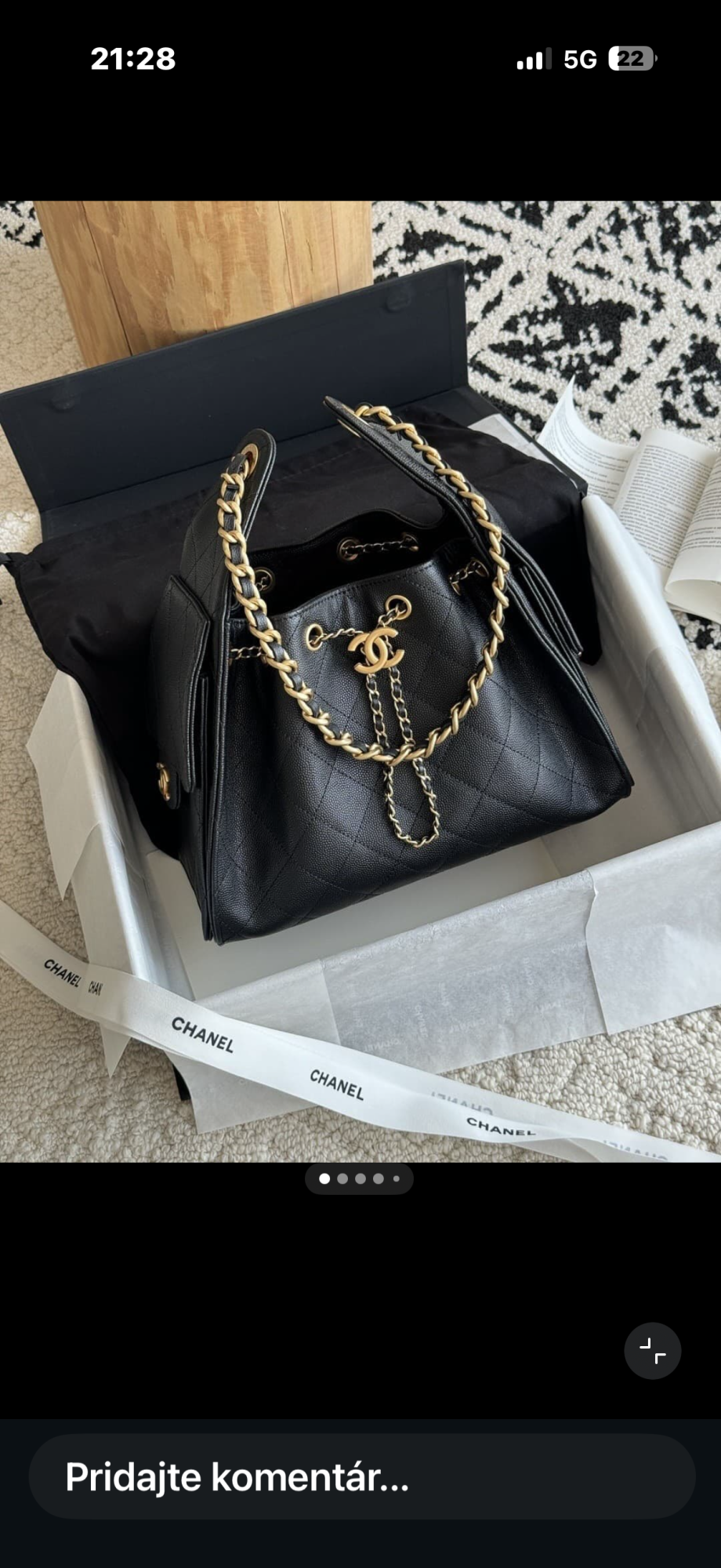 Chanel 25