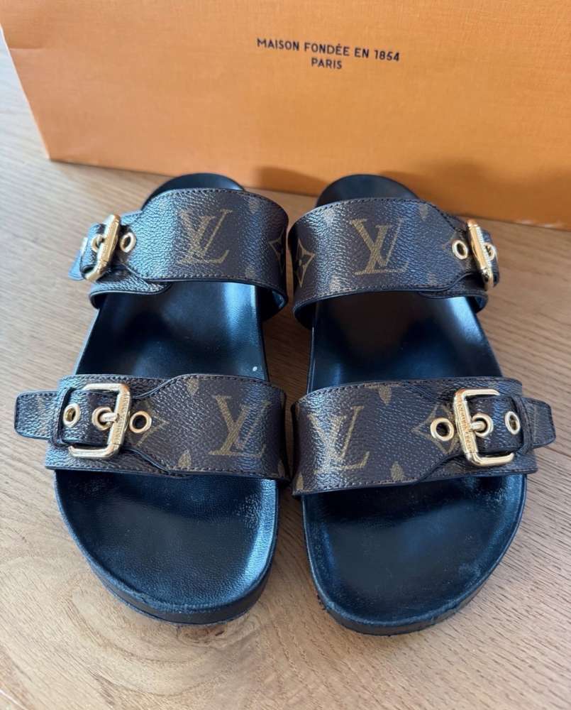Louis Vuitton šľapky