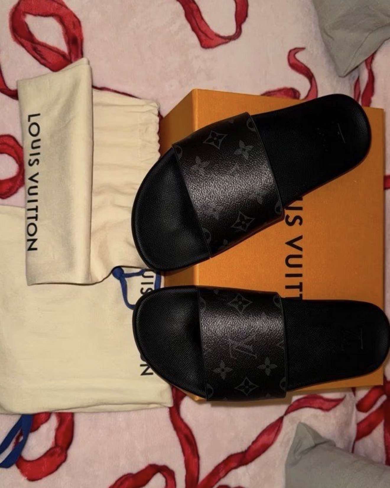 Louis Vuitton šľapky