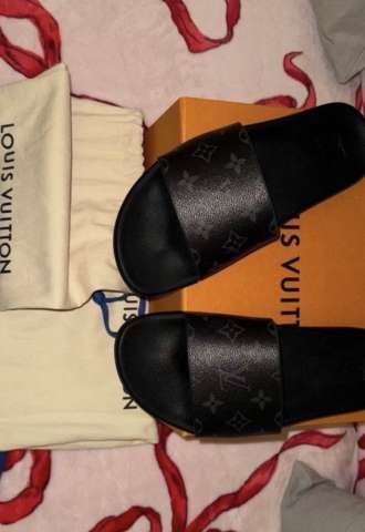 https://www.vipluxury.sk/Louis Vuitton šľapky