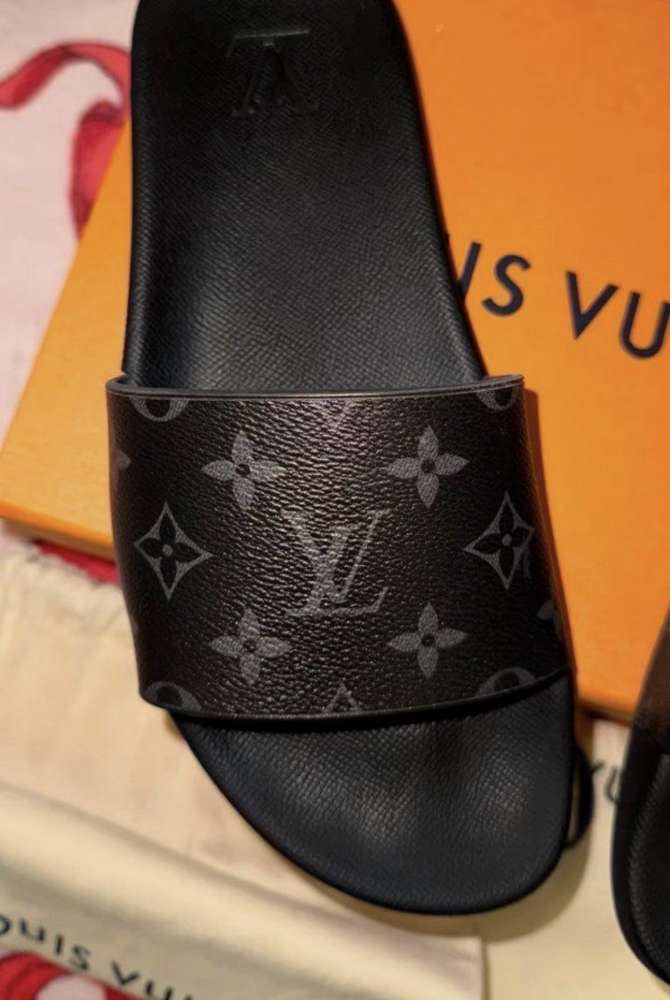 Louis Vuitton šľapky