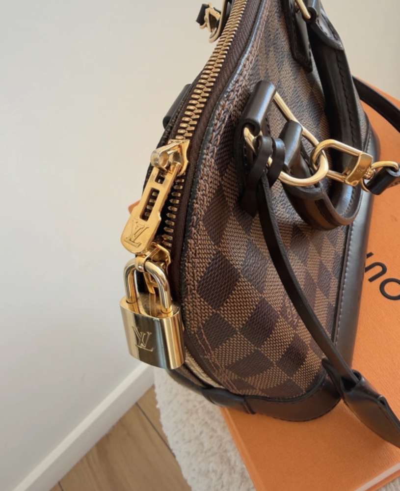Louis Vuitton Alma BB