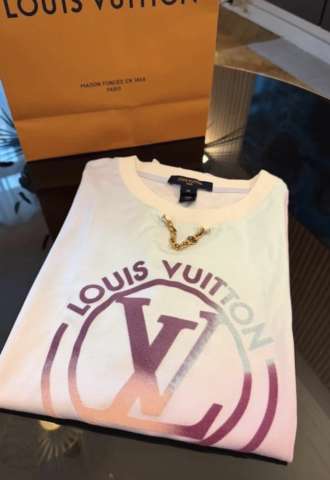 https://www.vipluxury.sk/Louis Vuitton tričko