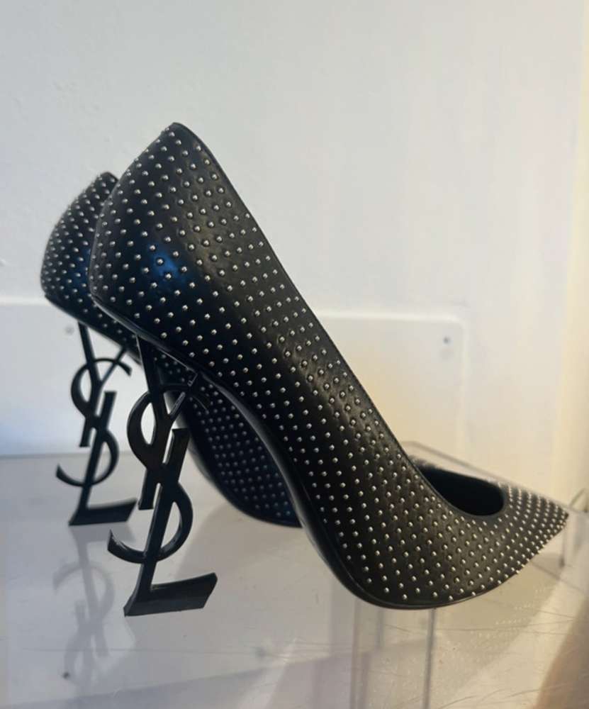 YSL lodičky