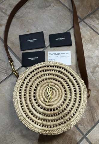 https://www.vipluxury.sk/YSL kabelka