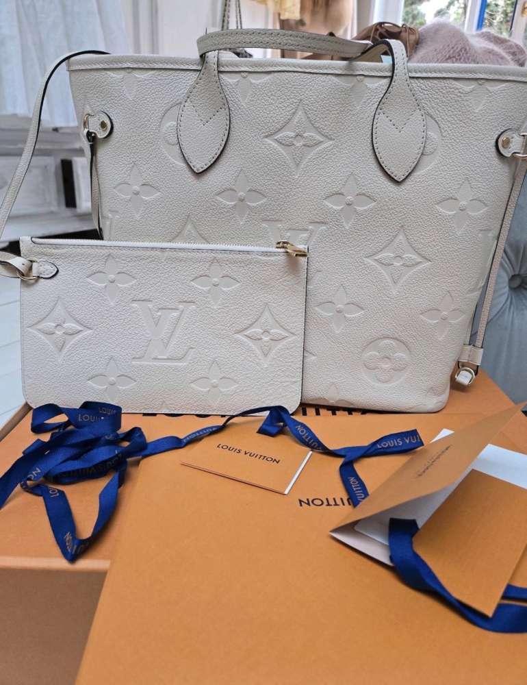 Louis Vuitton Neverfull MM