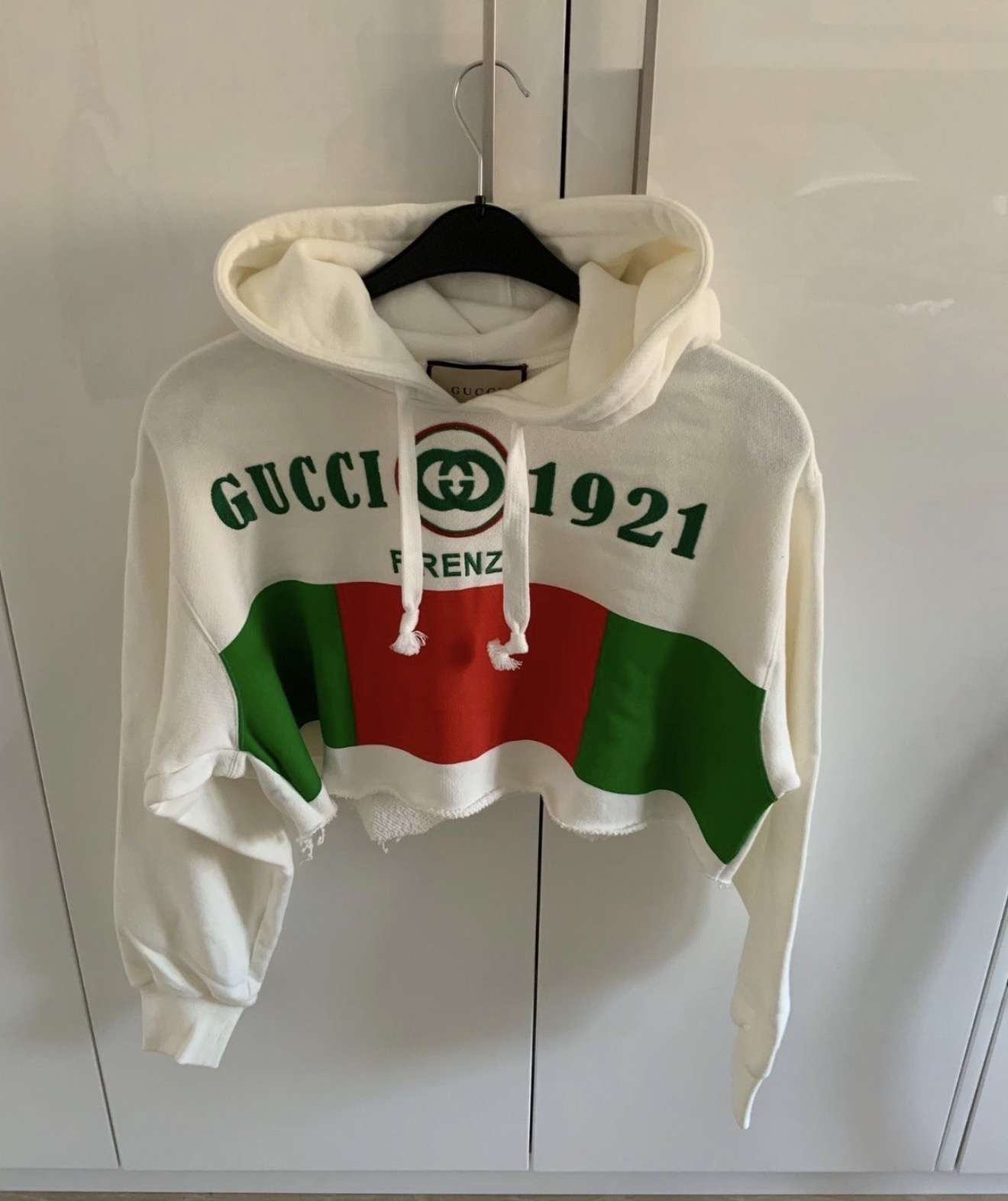 Gucci mikina crop top