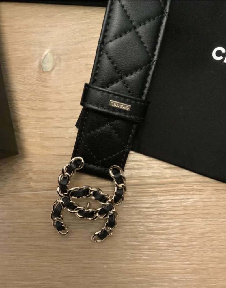 Chanel opasok