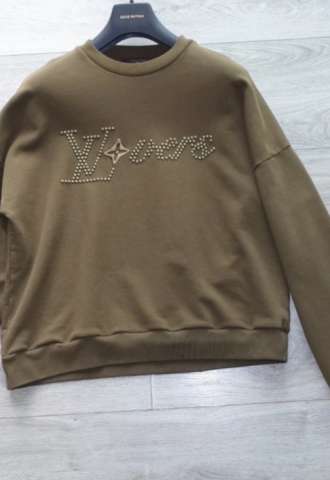 https://www.vipluxury.sk/Louis Vuitton sveter