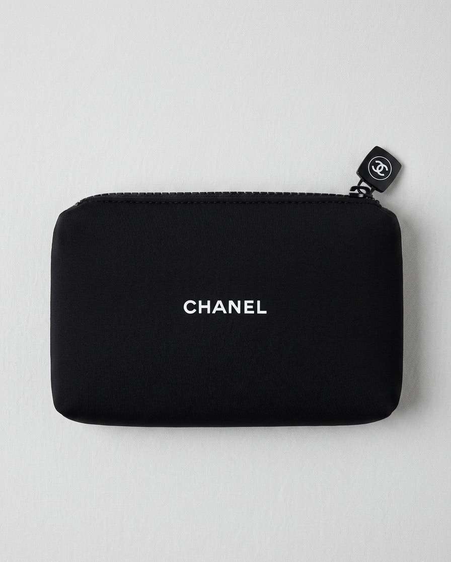 Kozmetická taštička Chanel