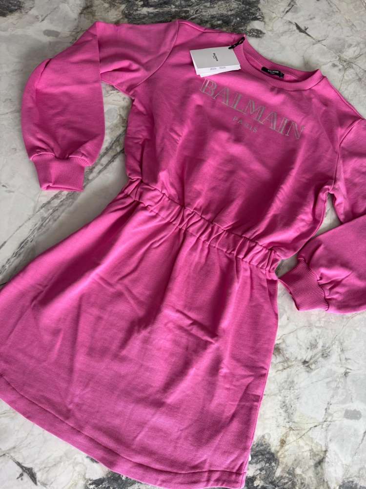 Balmain šaty
