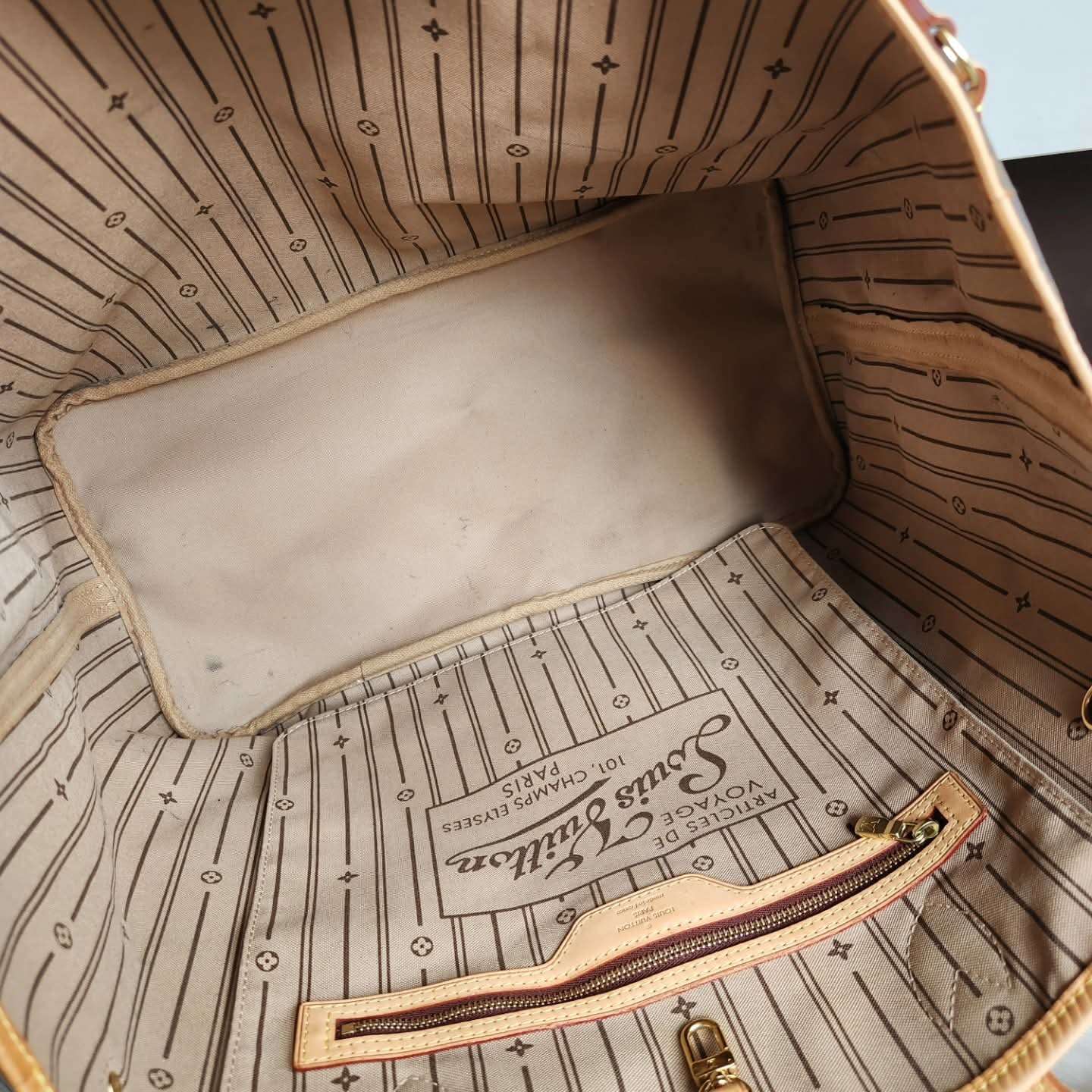 Louis Vuitton Nevertull GM