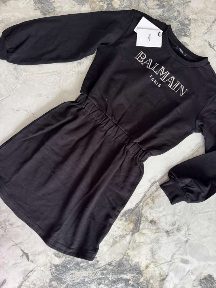Balmain šaty