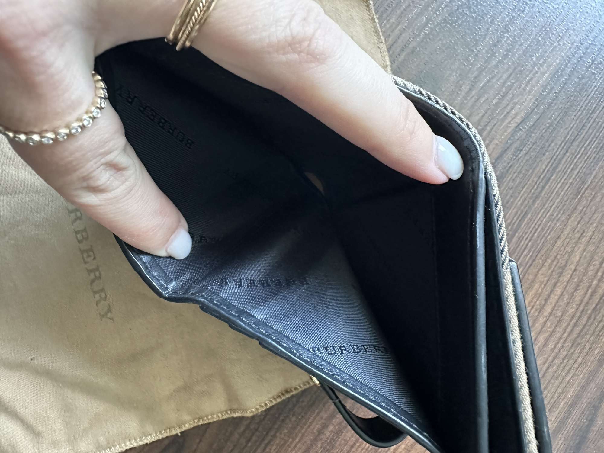 Peňaženka Burberry Luna