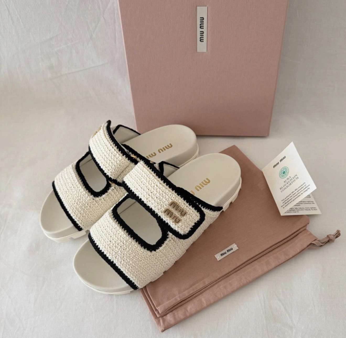 Miu miu sandalky