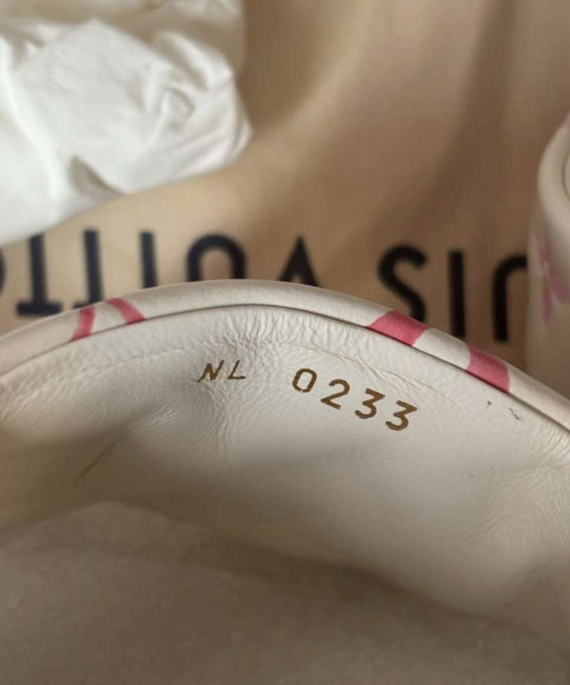 Louis Vuitton sandalky