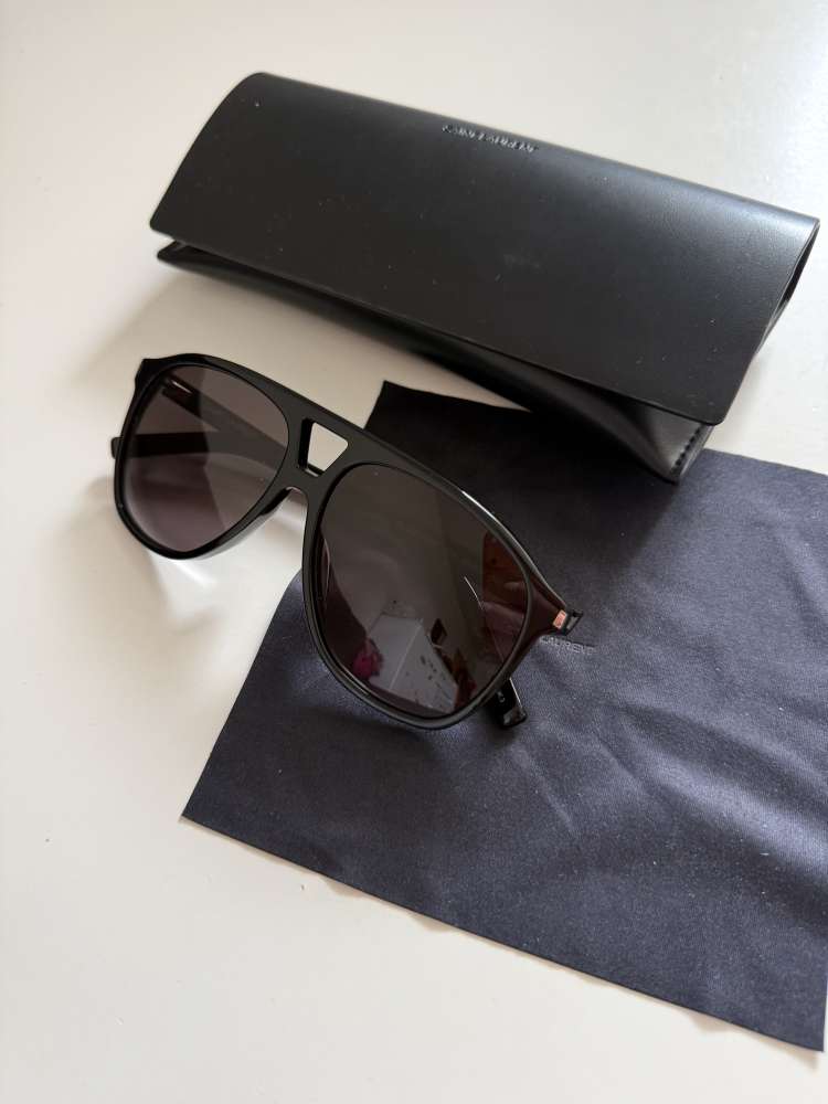 Slnečné okuliare Saint Laurent