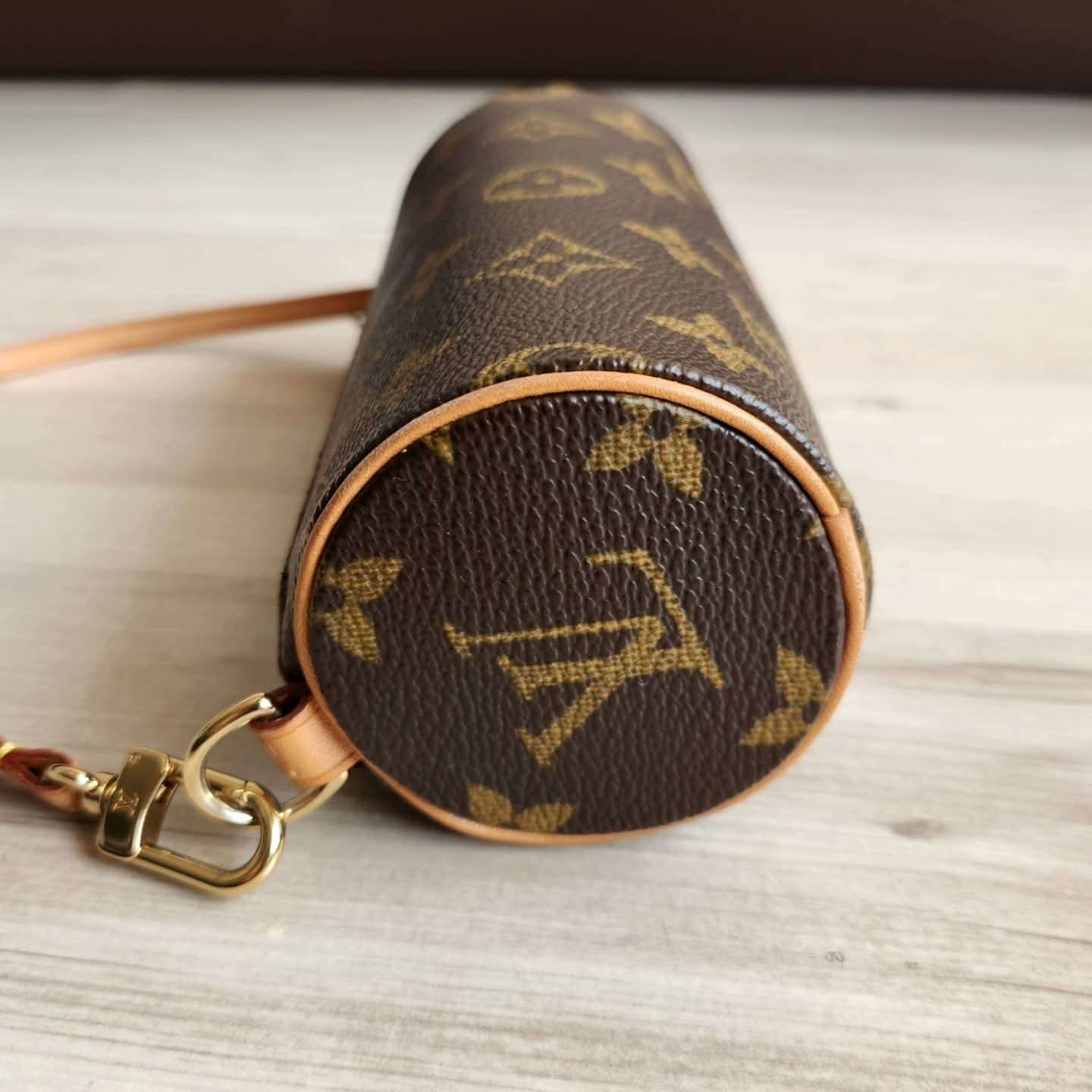 Louis Vuitton Papillon