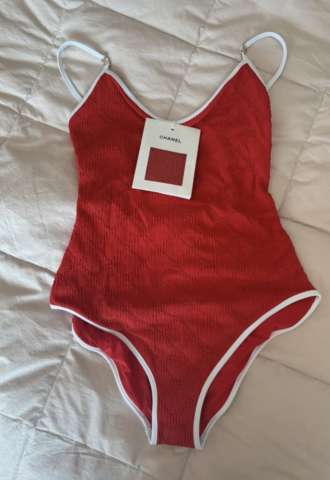 https://www.vipluxury.sk/Chanel plavky