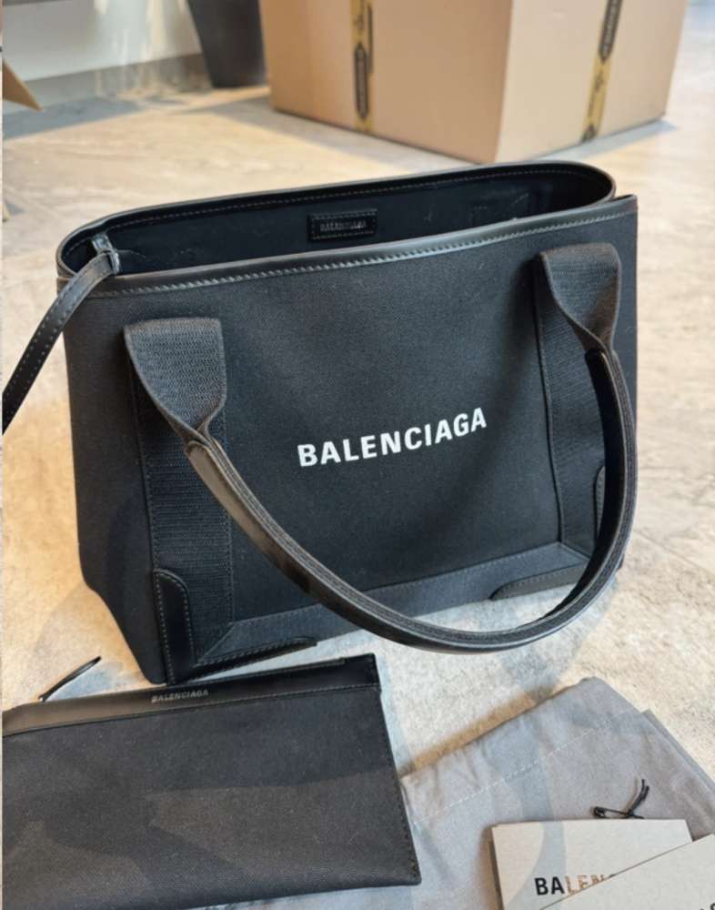 Balenciaga kabelka