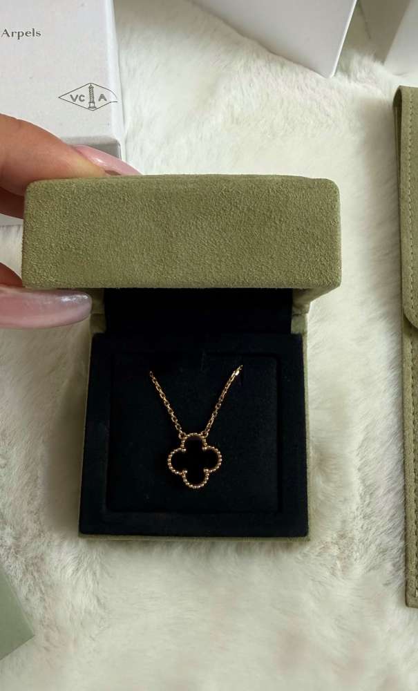 Náhrdelník Van Cleef &amp; Arpels