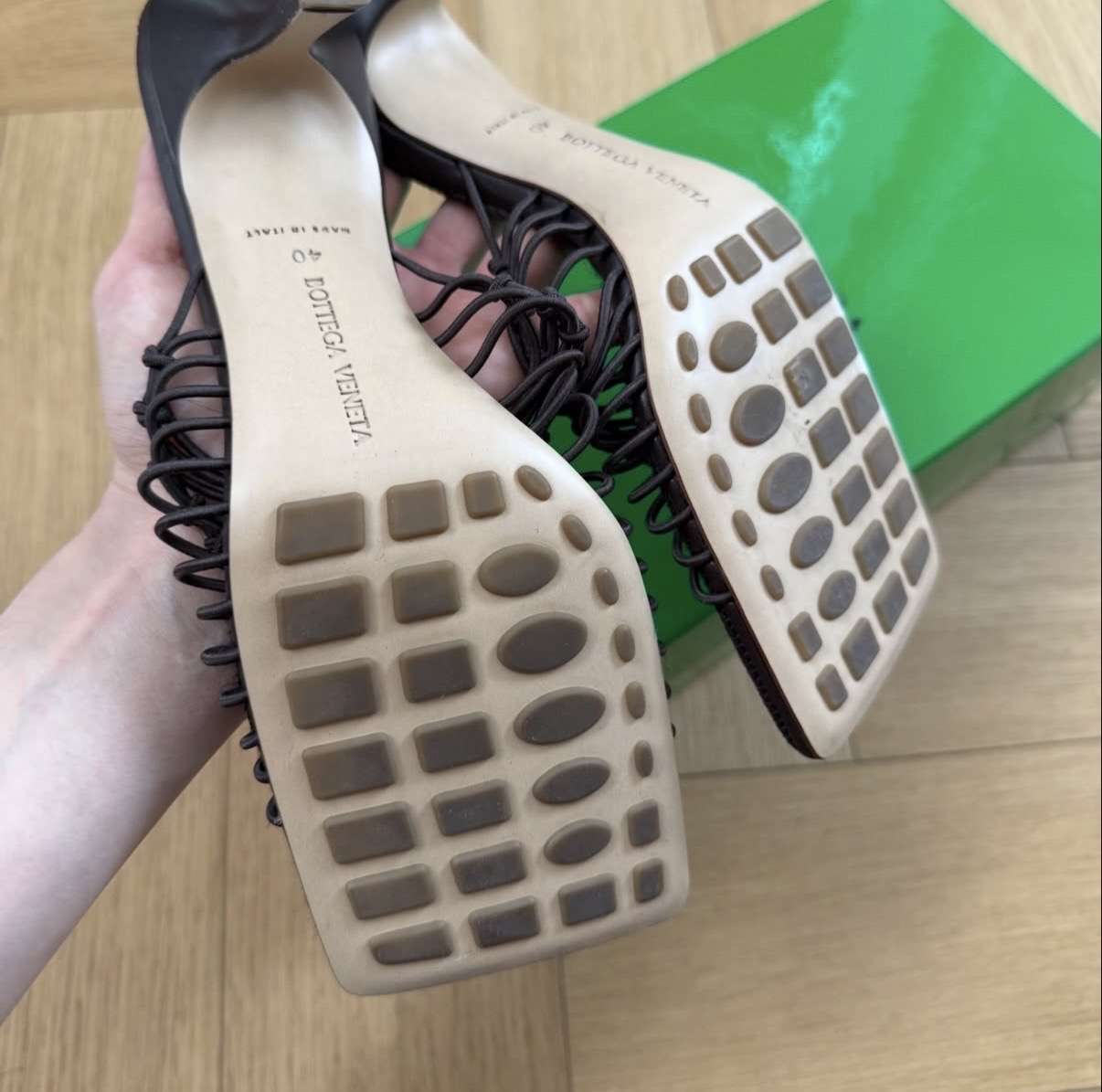Bottega Veneta sandále