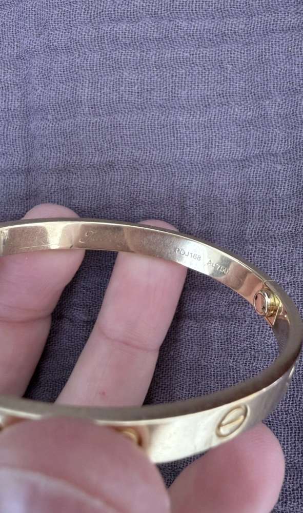 Cartier Love naramok
