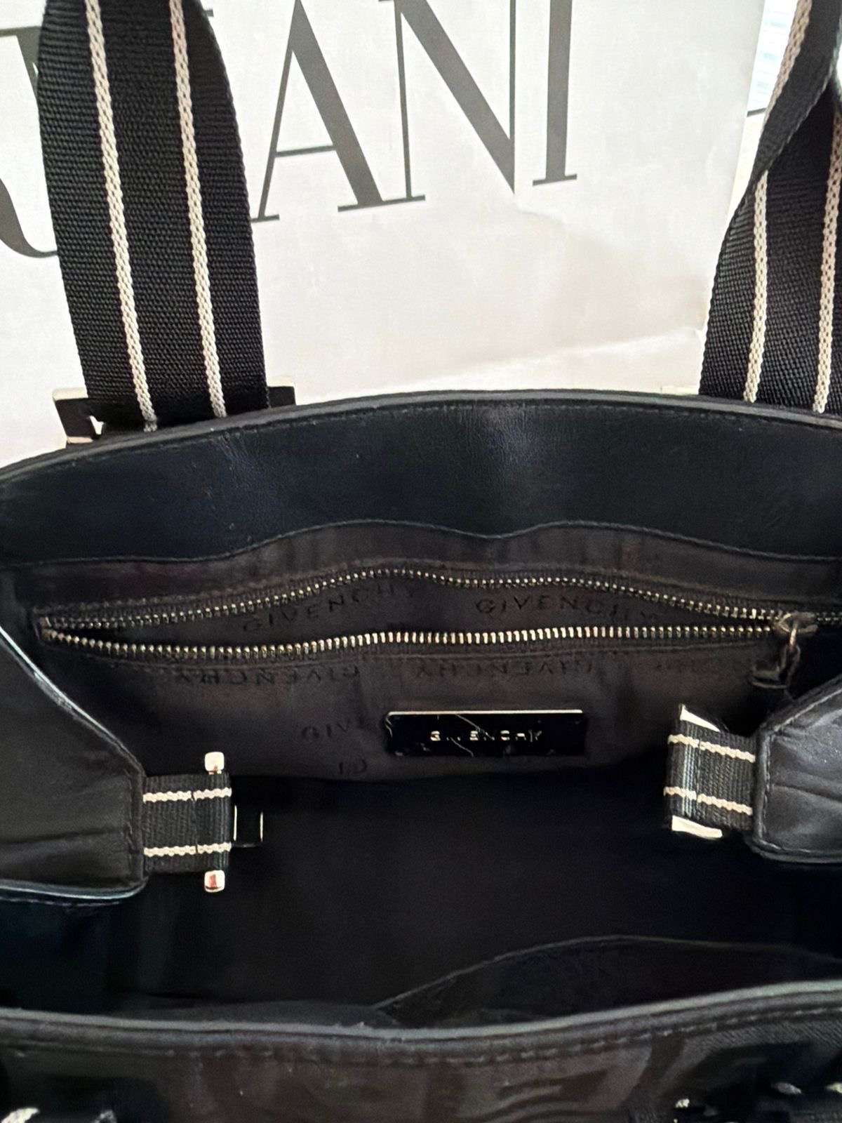 Givenchy kabelka