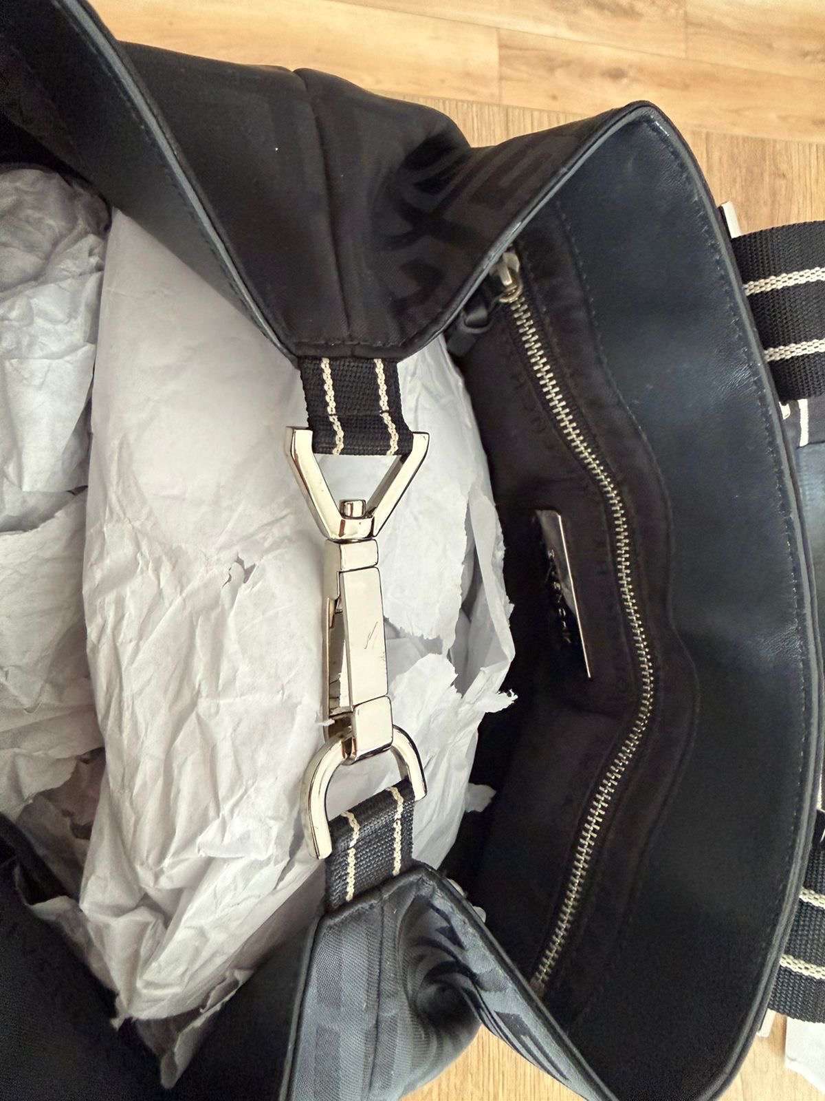 Givenchy kabelka