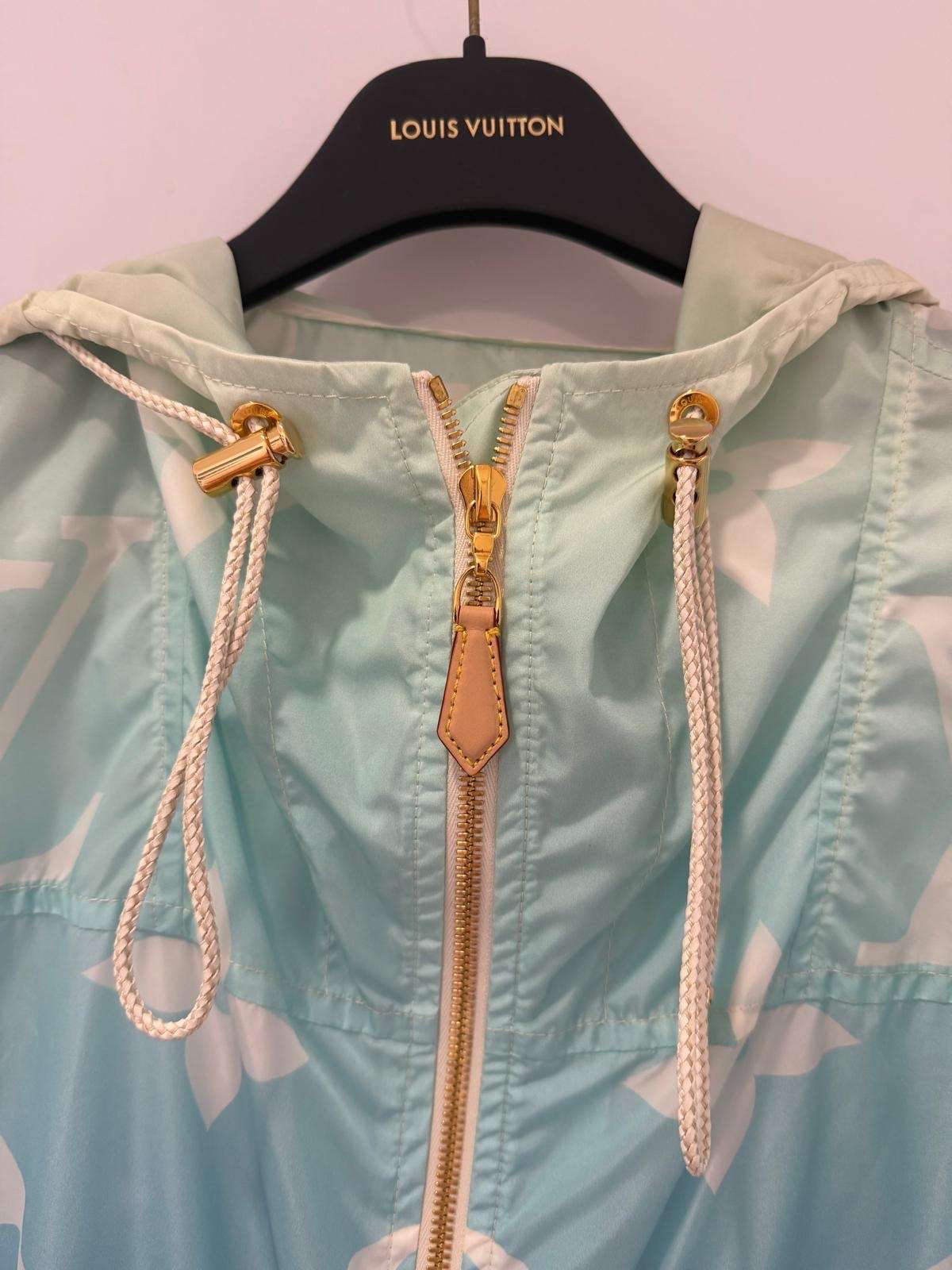 Louis Vuitton Jacket 38