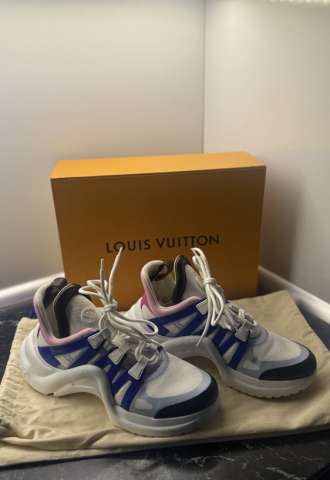 https://www.vipluxury.sk/Louis Vuitton Archlight