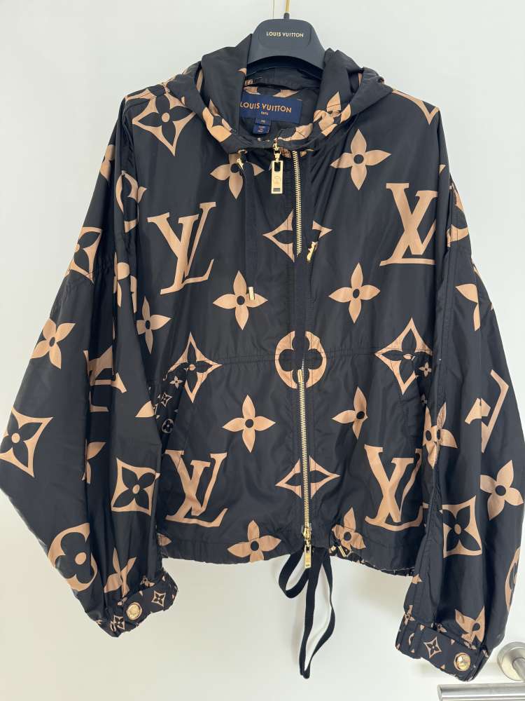 Louis Vuitton Jacket 36