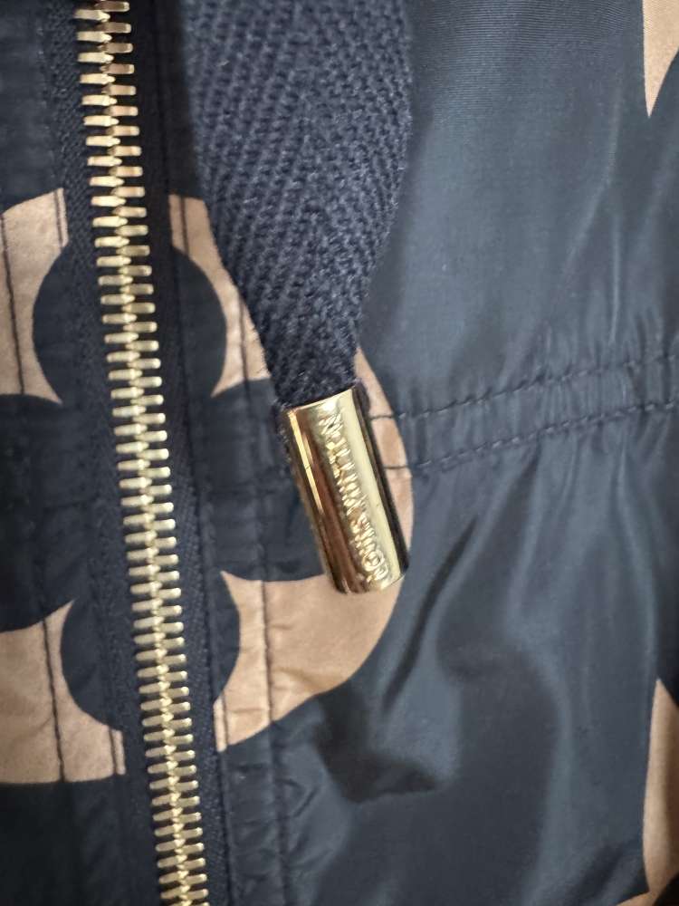 Louis Vuitton Jacket 36
