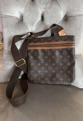 https://www.vipluxury.sk/Louis Vuitton Bosphore
