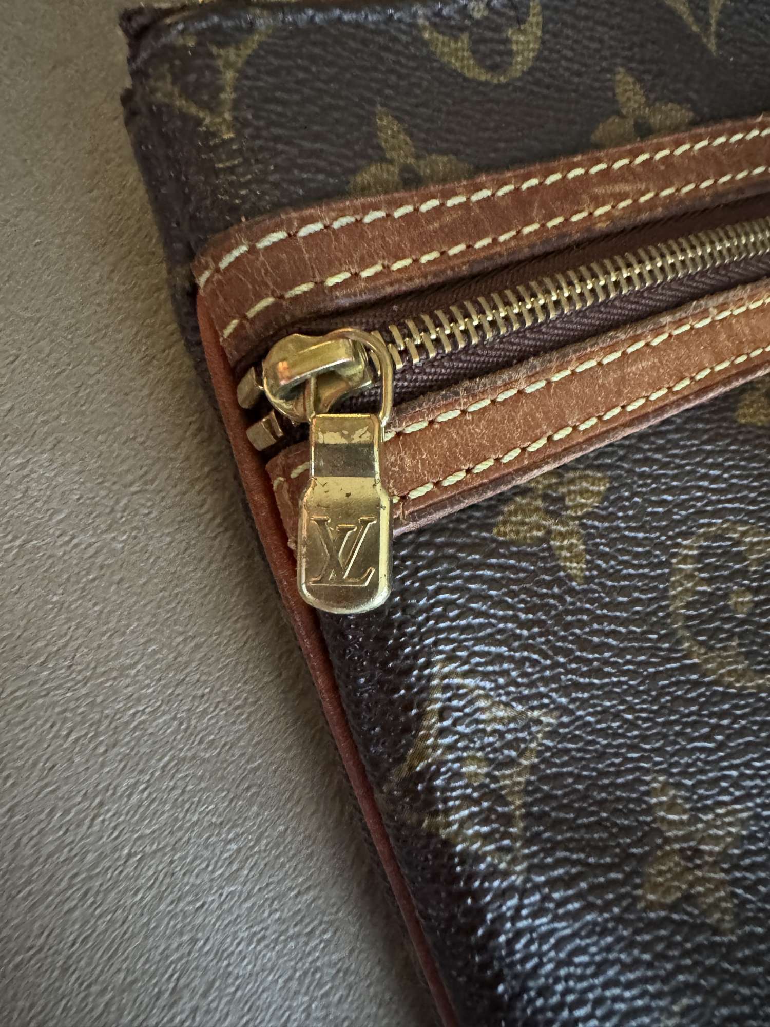 Louis Vuitton Bosphore