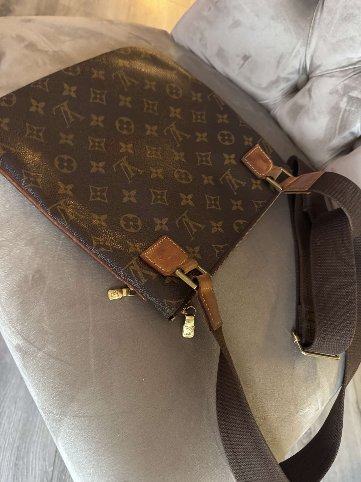 Louis Vuitton Bosphore