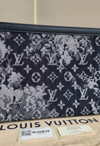 https://www.vipluxury.sk/Louis Vuitton Pochette Voyage