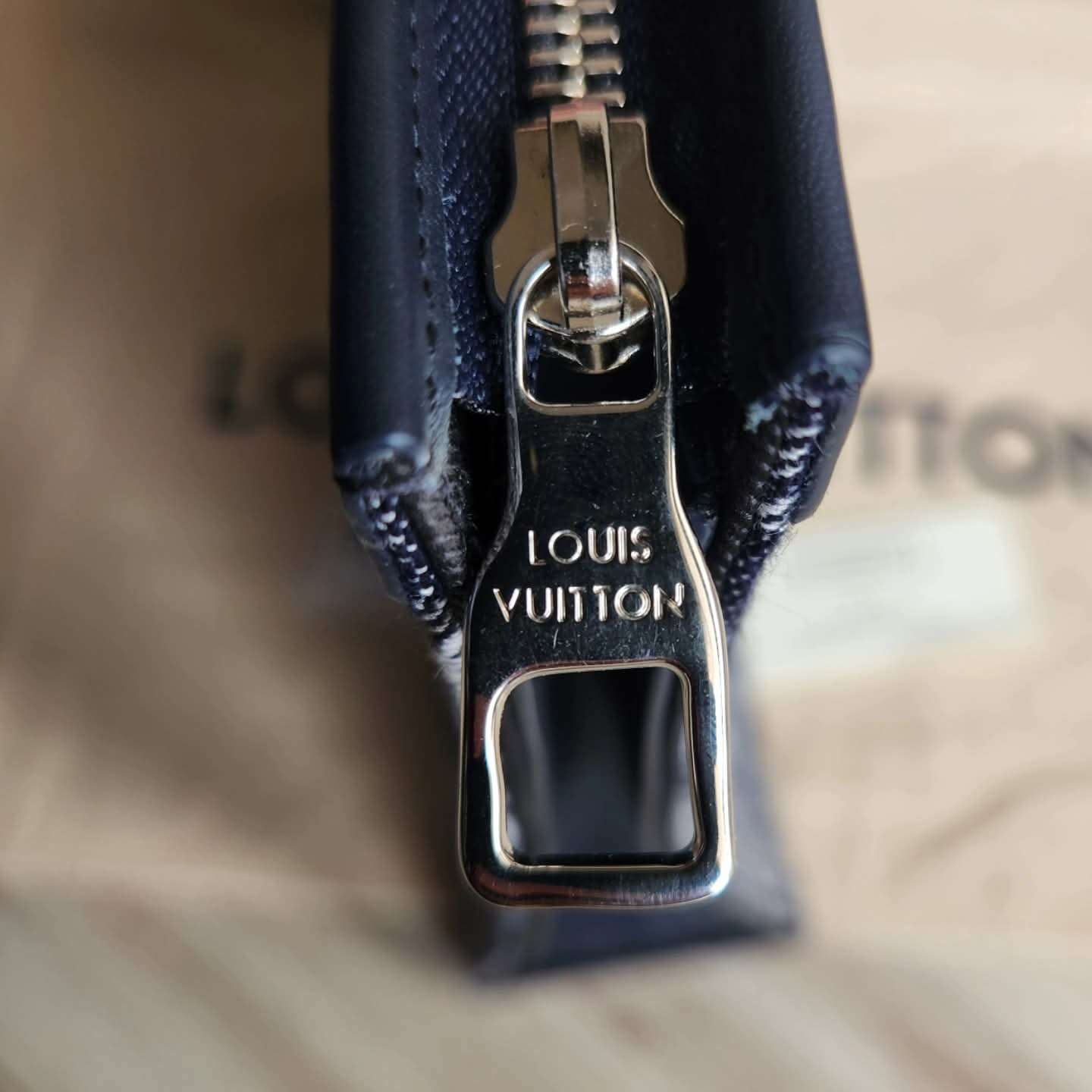 Louis Vuitton Pochette Voyage