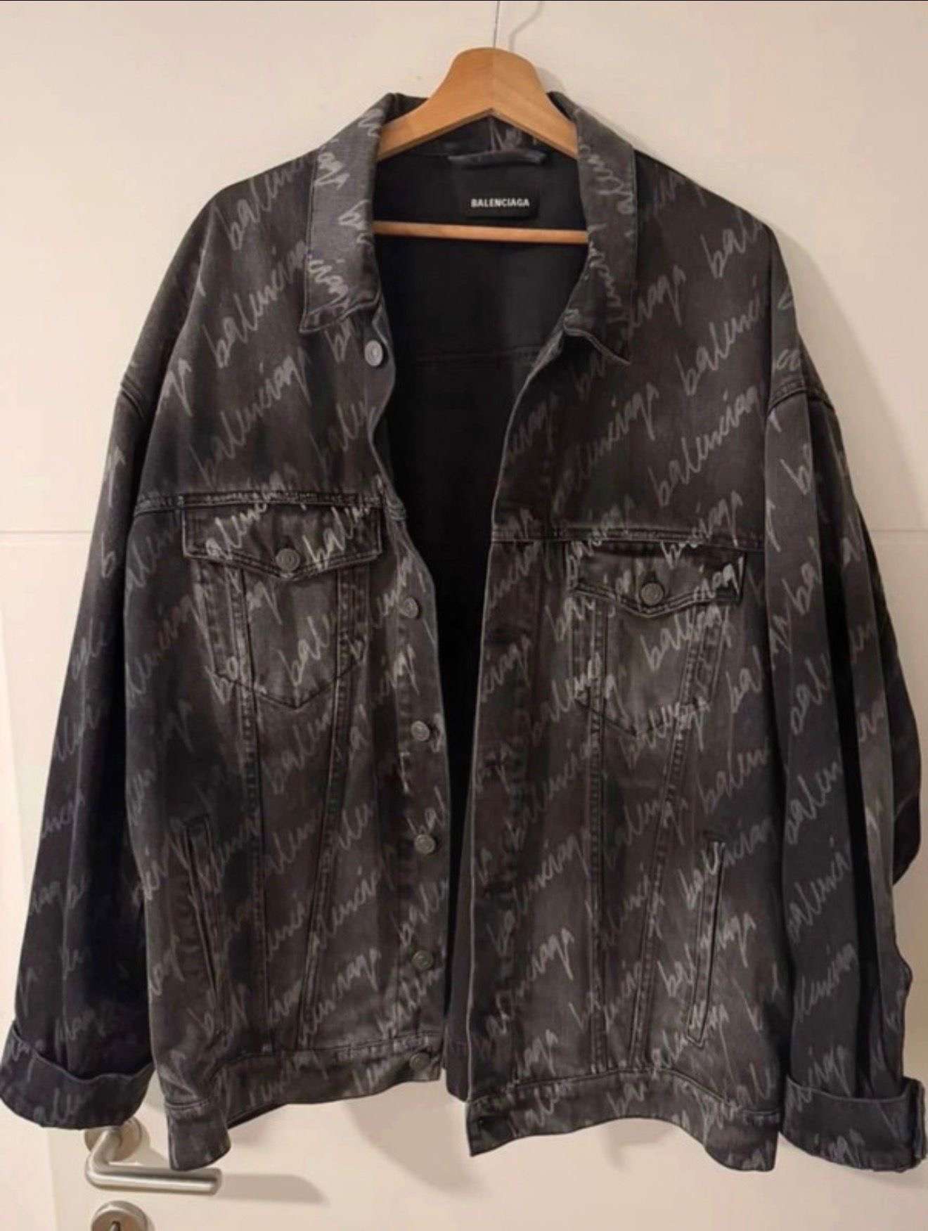 Balenciaga bunda