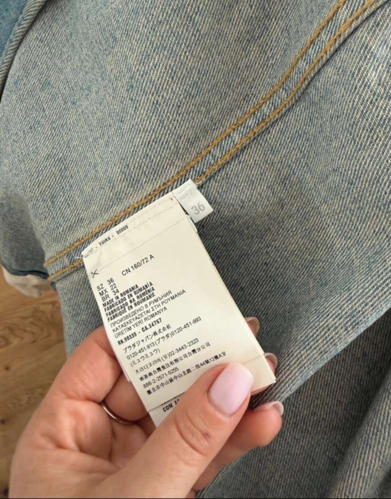 Prada riflová kosela