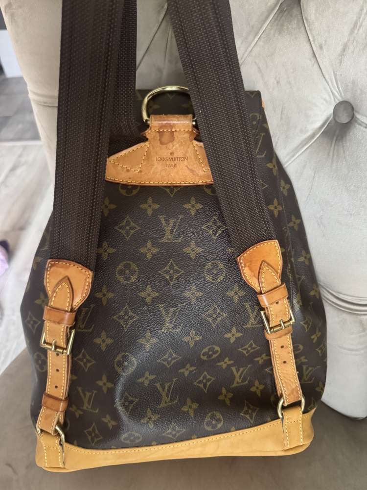Louis Vuitton Montsouris Gm